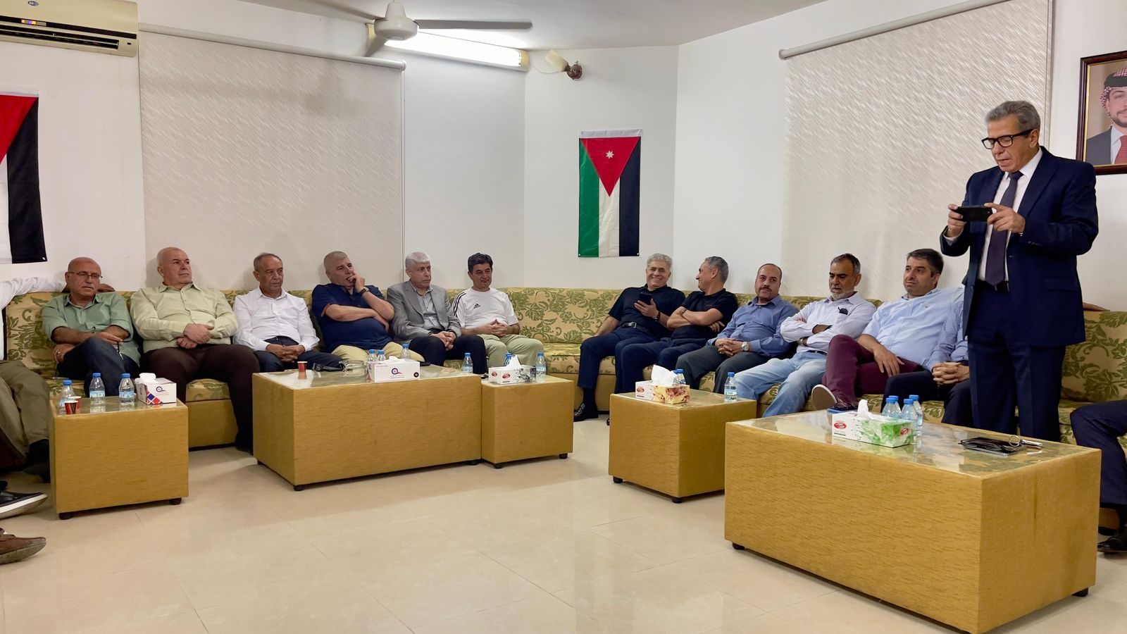 Madar Al-Saa Images 0.008168056151711789