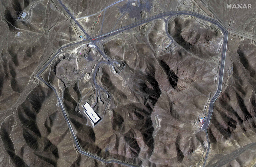 تُظهر هذه الصورة الملتقطة عبر الأقمار الصناعية، والتي قدمتها شركة ماكسار تكنولوجيز، منشأة تخصيب فوردو في إيران قبل الضربات الأمريكية، يوم الجمعة 20 يونيو/حزيران 2025. (ماكسار تكنولوجيز عبر وكالة أسوشيتد برس) / AP