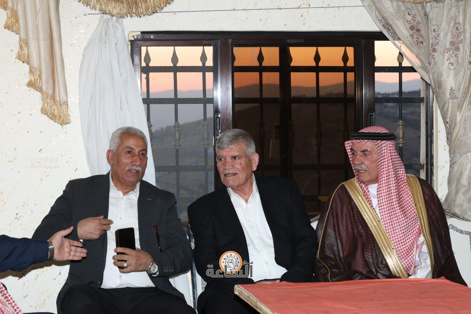 Madar Al-Saa Images 0.5964316287338354