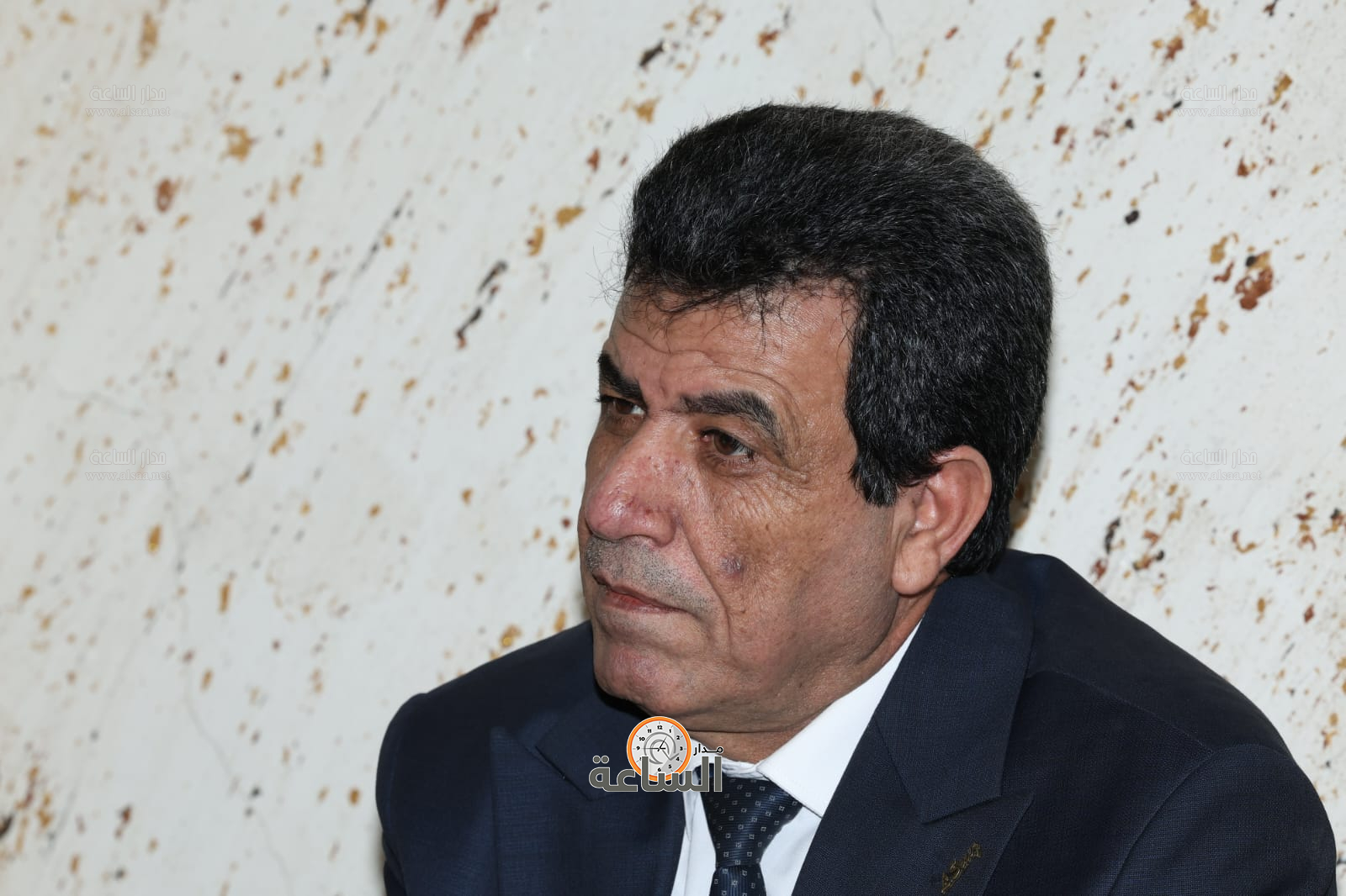 Madar Al-Saa Images 0.43442737472849335