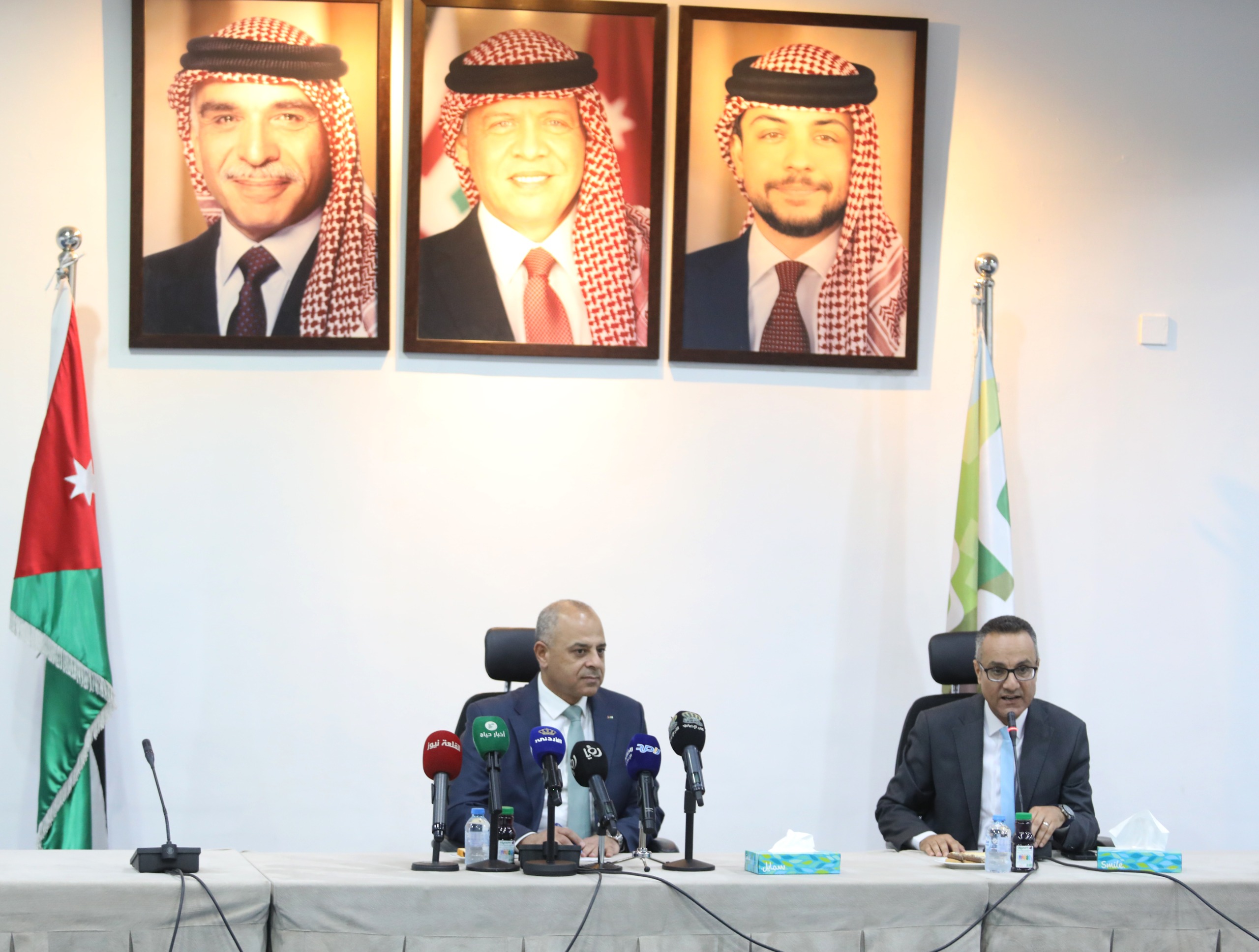 Madar Al-Saa Images 0.630516344002506