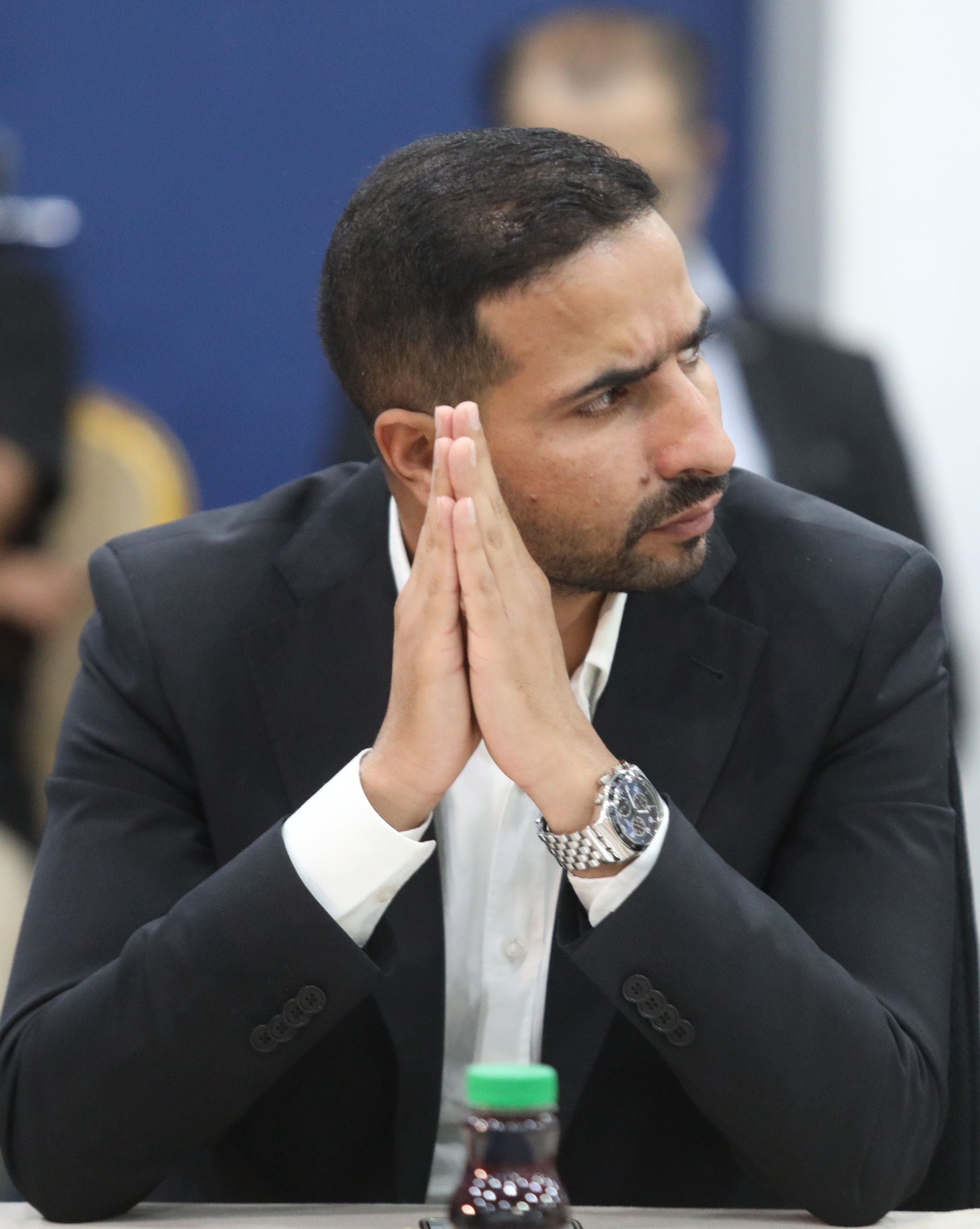 Madar Al-Saa Images 0.04106687594795777