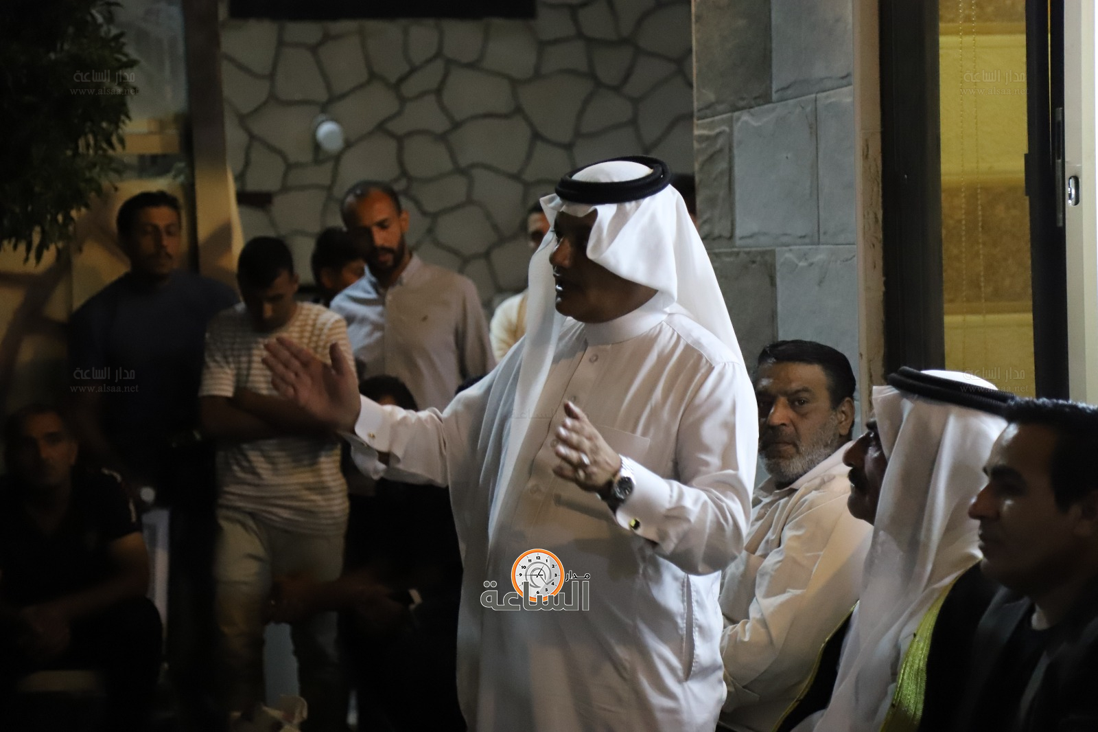 Madar Al-Saa Images 0.8994681199007467