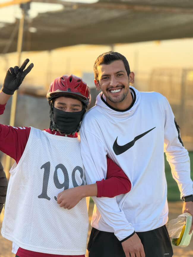 Madar Al-Saa Images 0.7080102370506848