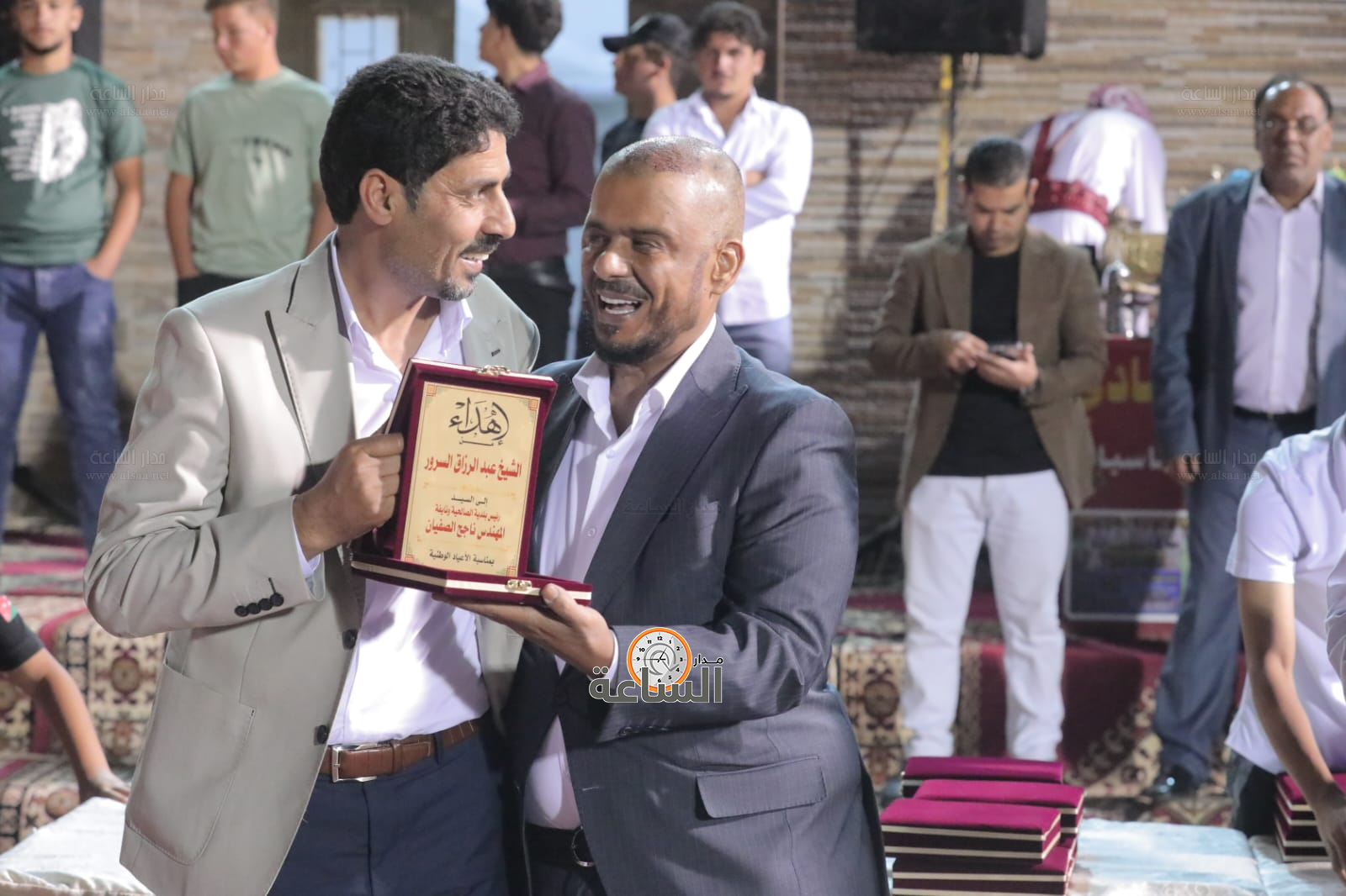 Madar Al-Saa Images 0.7511950915911205