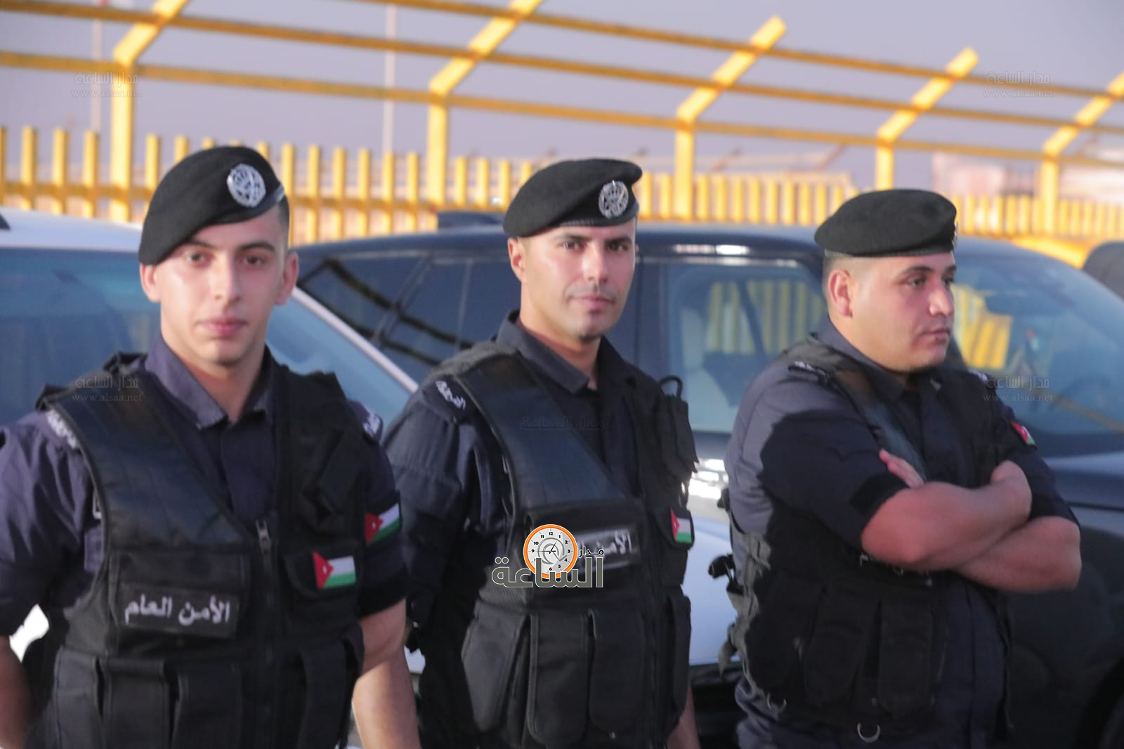 Madar Al-Saa Images 0.2563672845160728