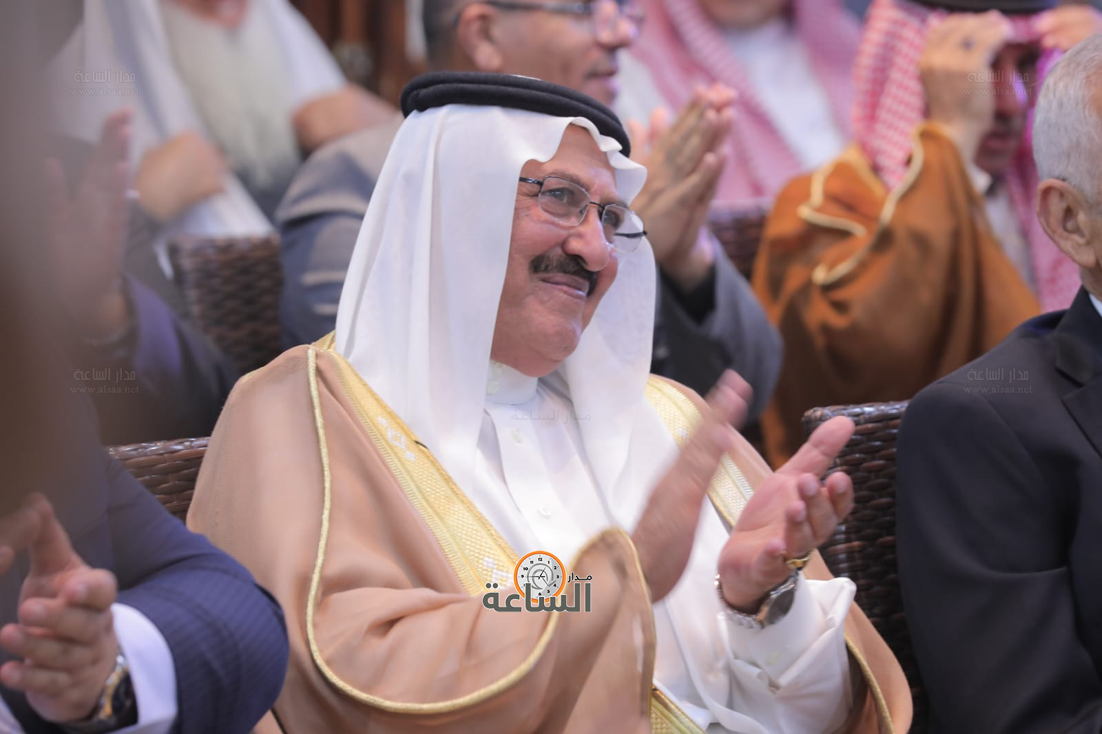 Madar Al-Saa Images 0.7991479670573219