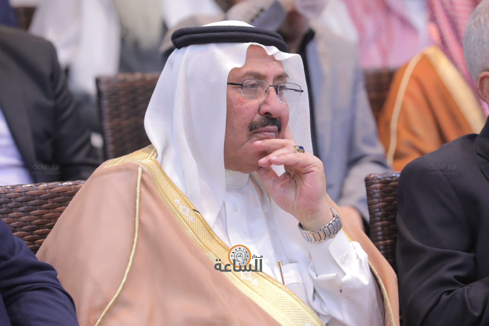 Madar Al-Saa Images 0.7956973292374699