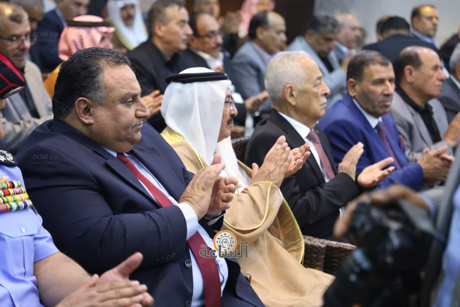 Madar Al-Saa Images 0.9775569968782863