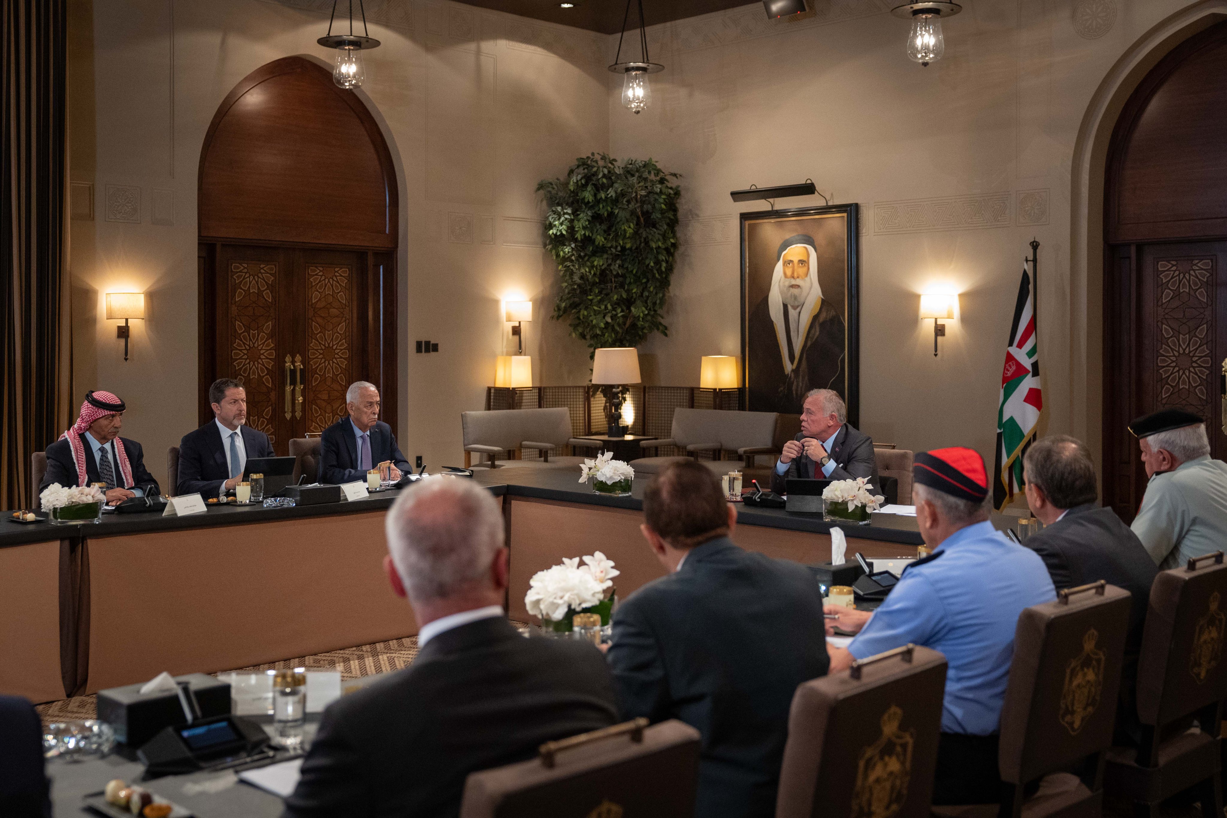 Madar Al-Saa Images 0.8505175901450612