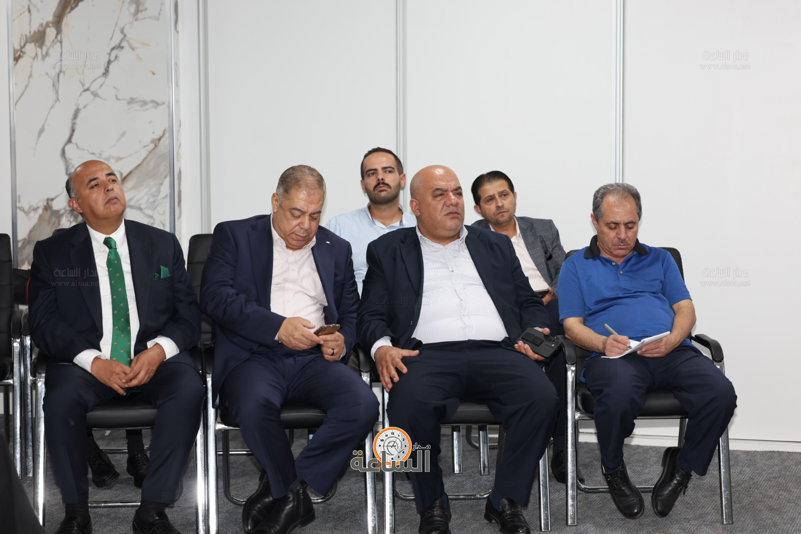 Madar Al-Saa Images 0.9975246983093955