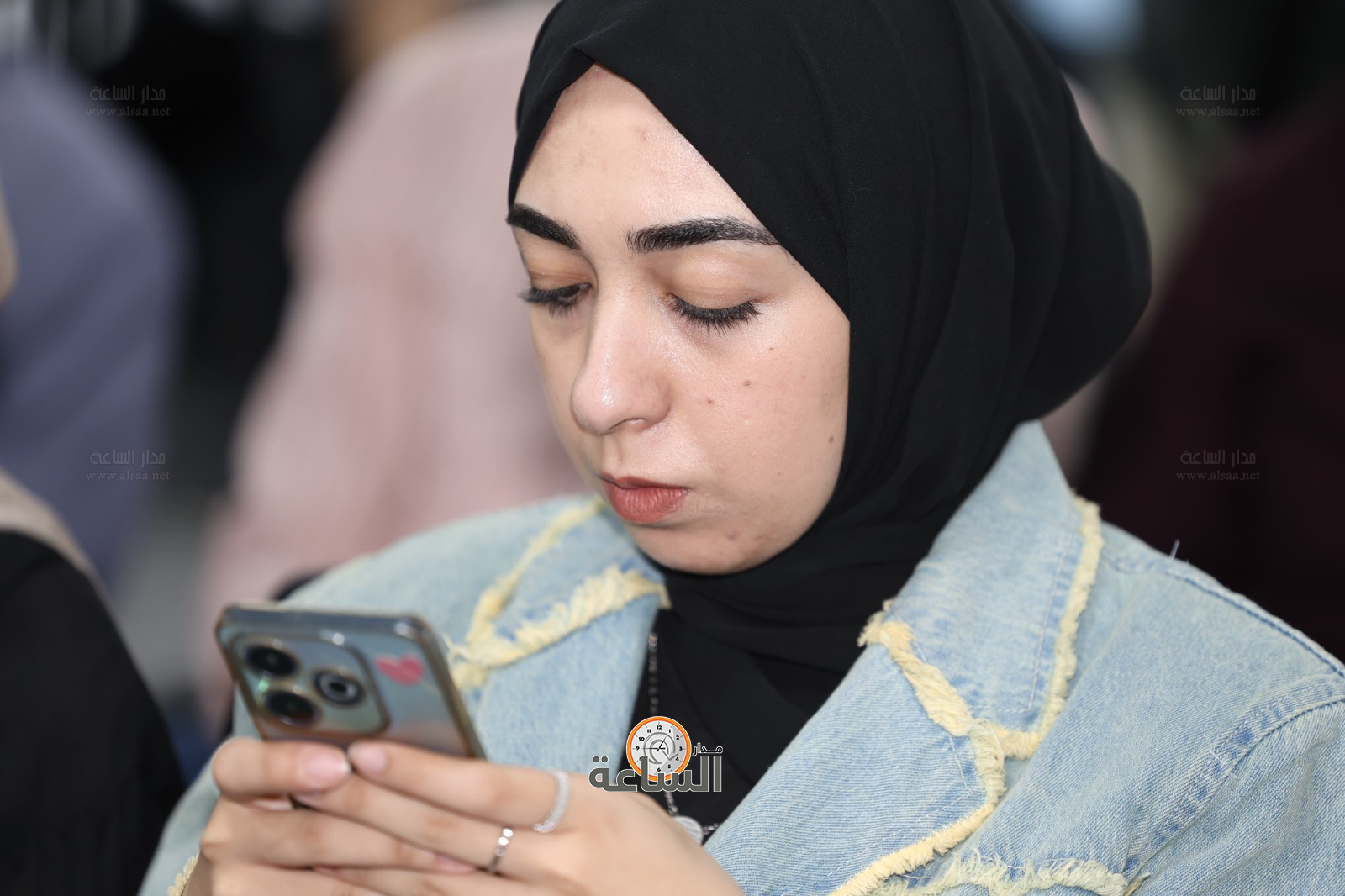 Madar Al-Saa Images 0.44163470899646884