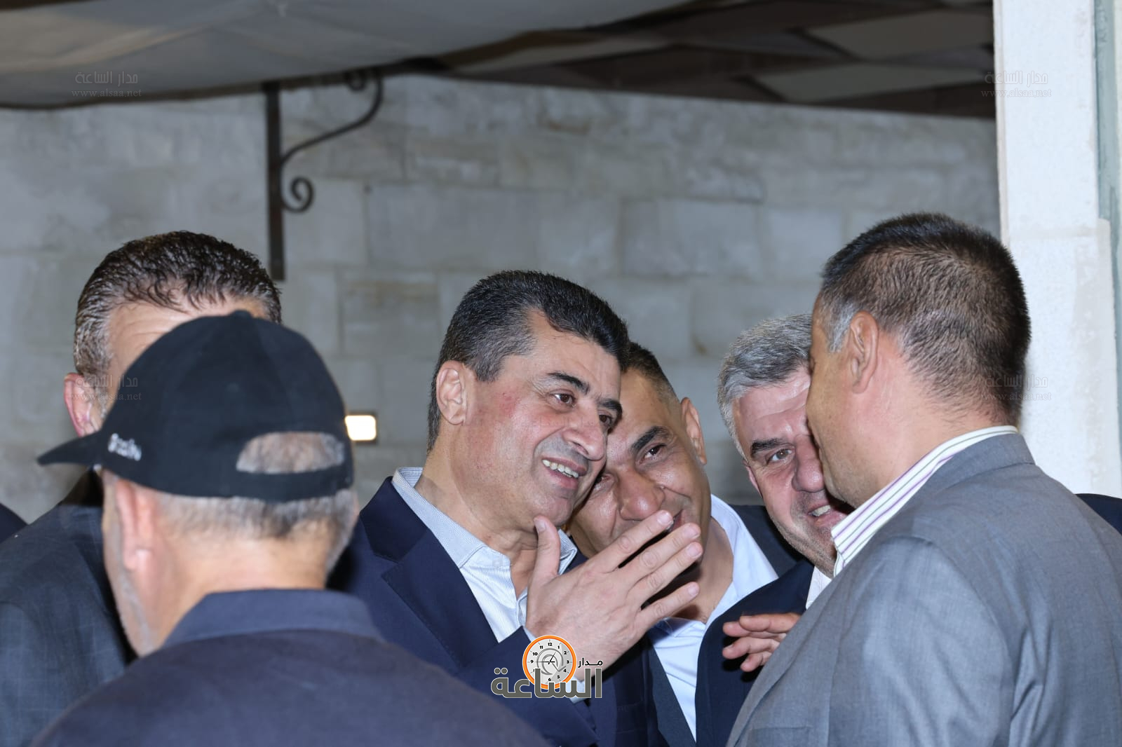 Madar Al-Saa Images 0.7789184678973171