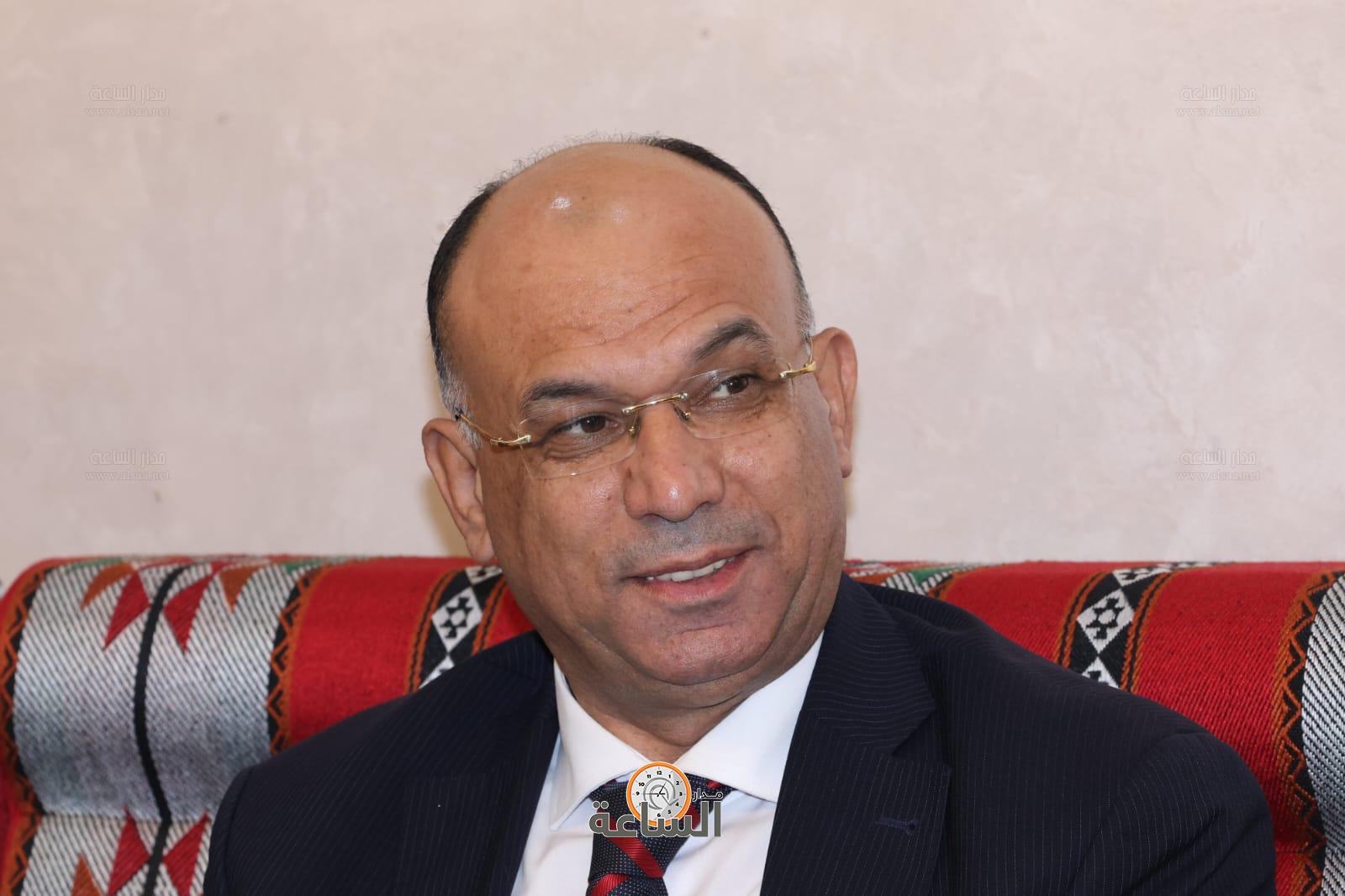 Madar Al-Saa Images 0.6084001278589203