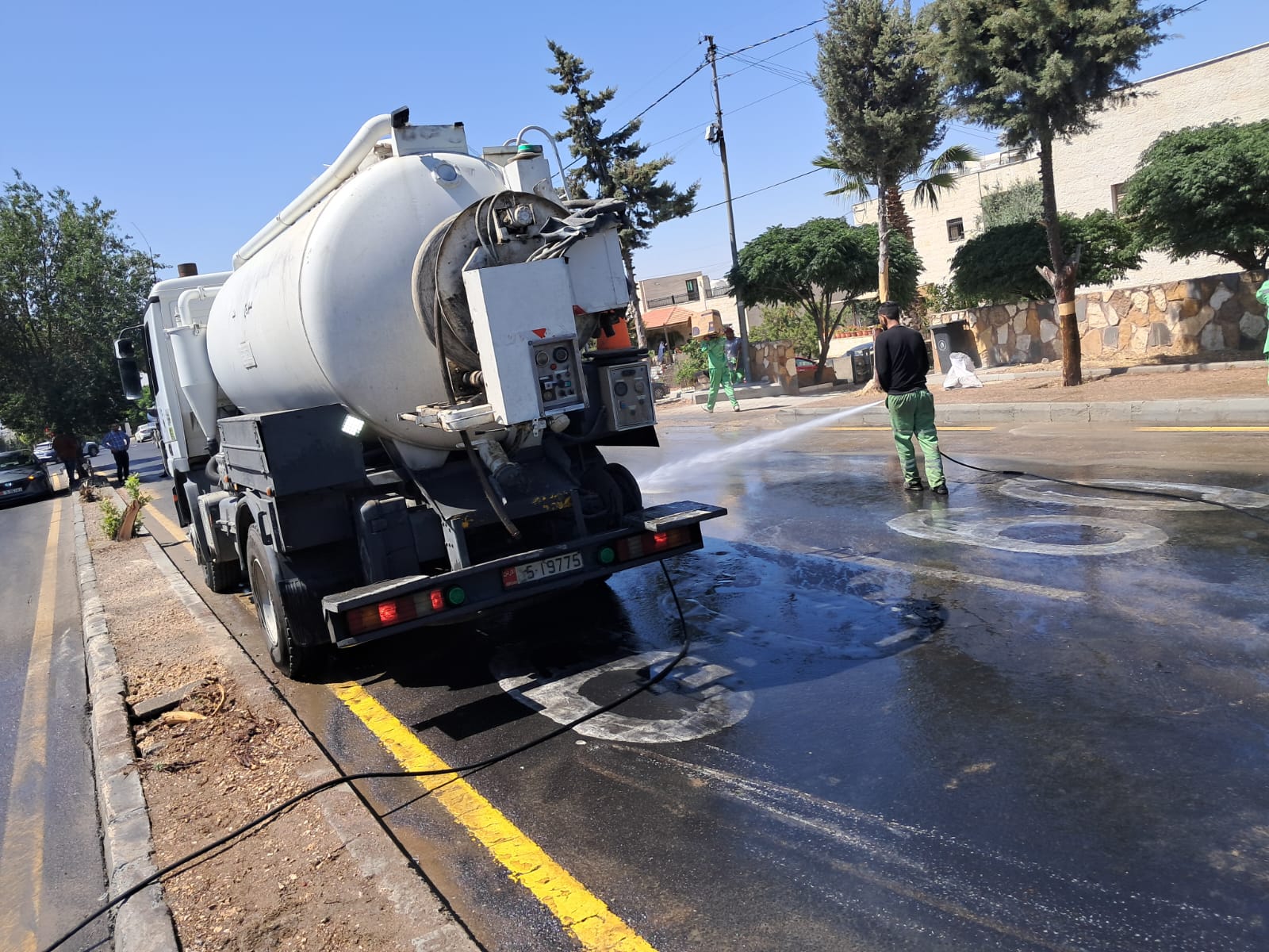 Madar Al-Saa Images 0.5189390917724147