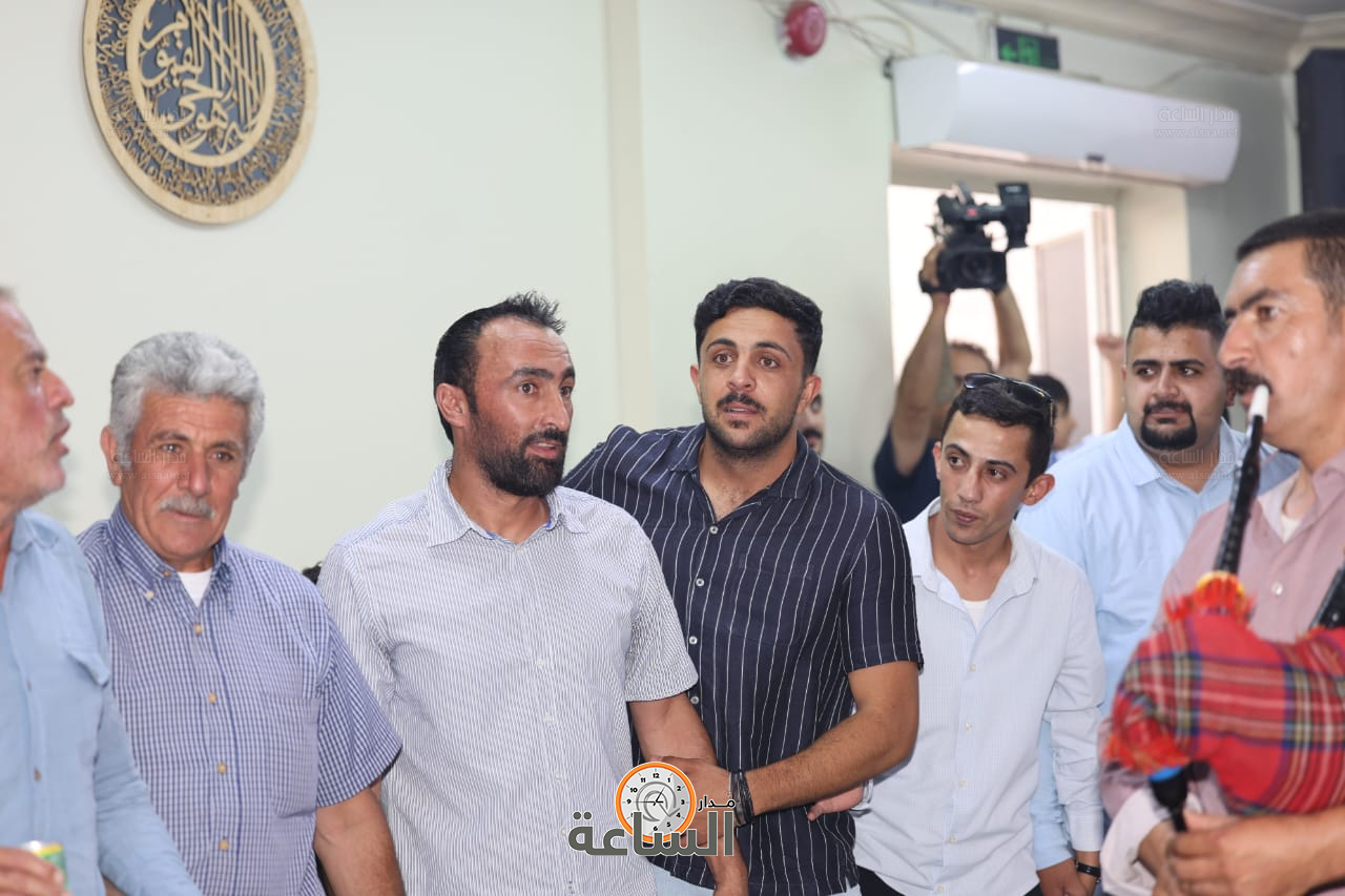 Madar Al-Saa Images 0.2358633347753848