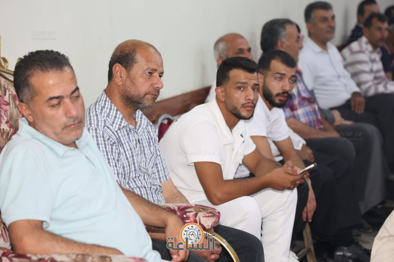 Madar Al-Saa Images 0.8071071223379631