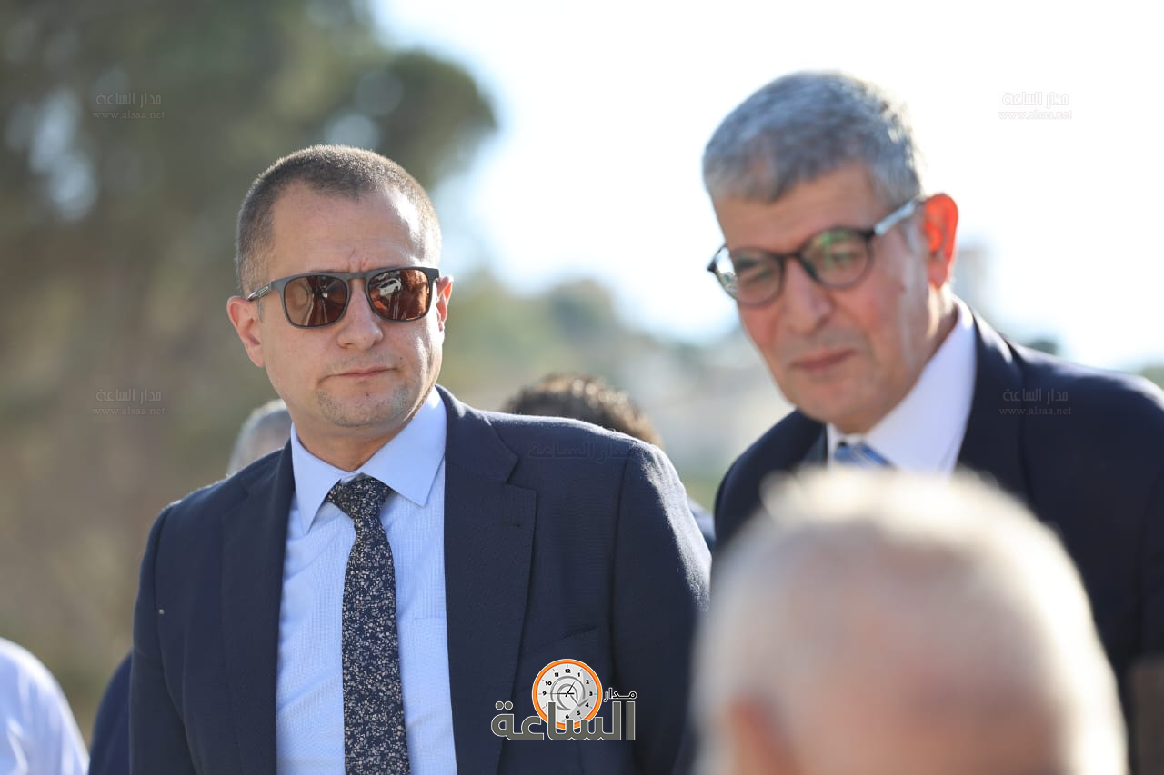 Madar Al-Saa Images 0.8893555865865774