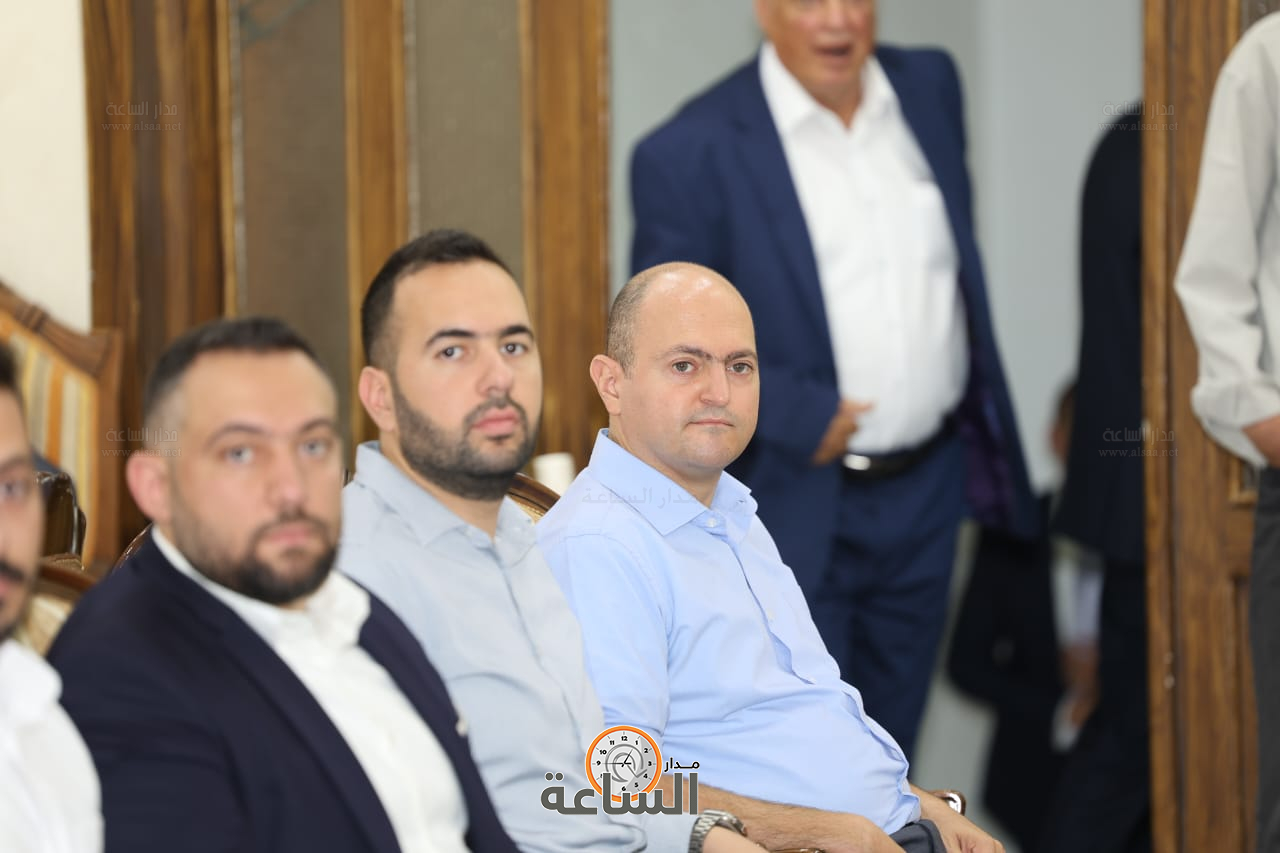 Madar Al-Saa Images 0.4214238511742513