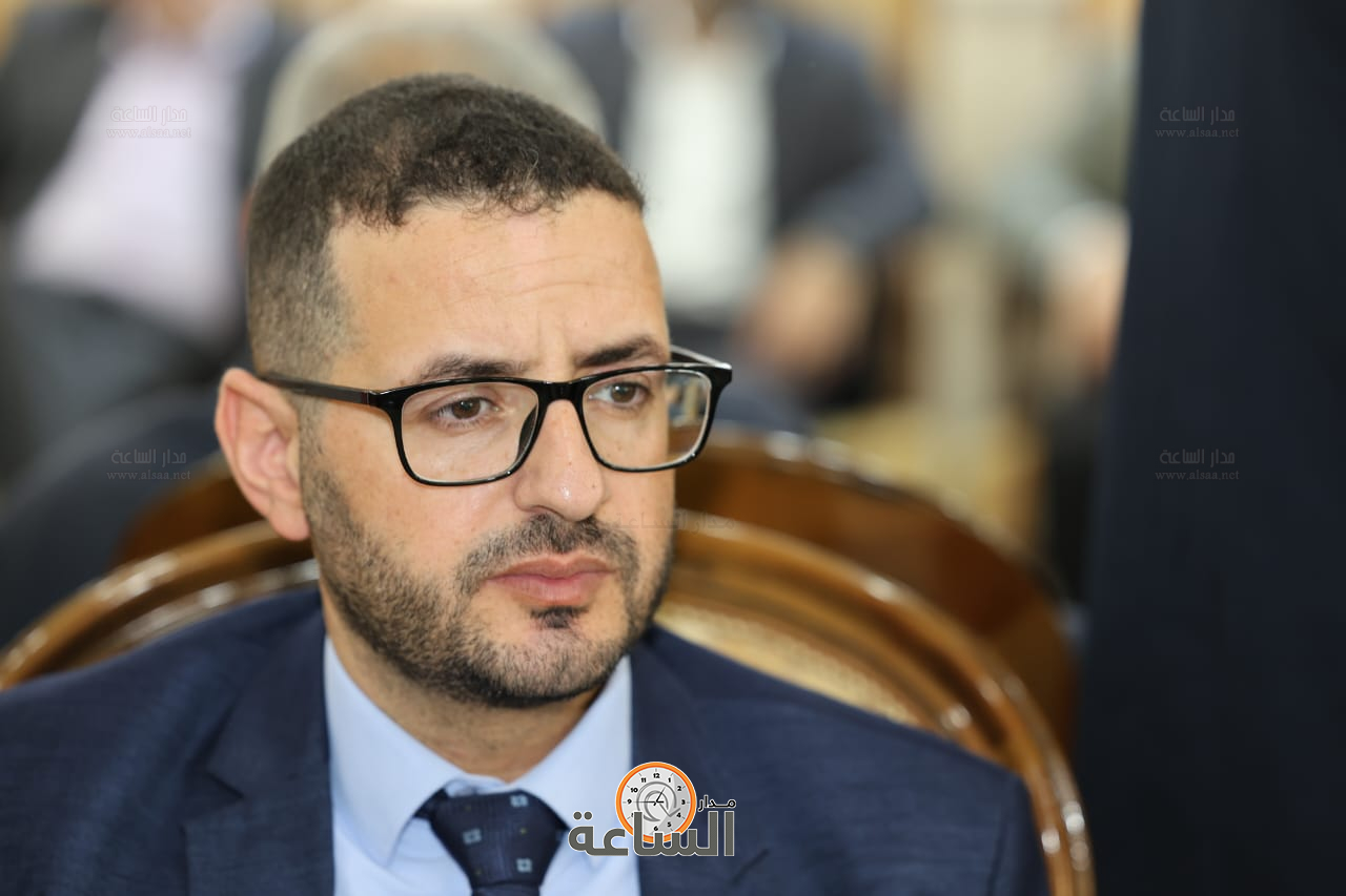 Madar Al-Saa Images 0.6898299300305419