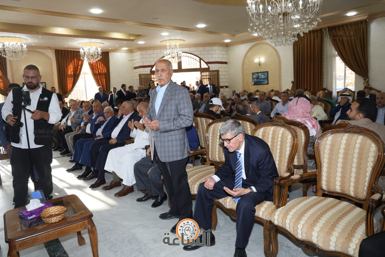 Madar Al-Saa Images 0.0286819609387865