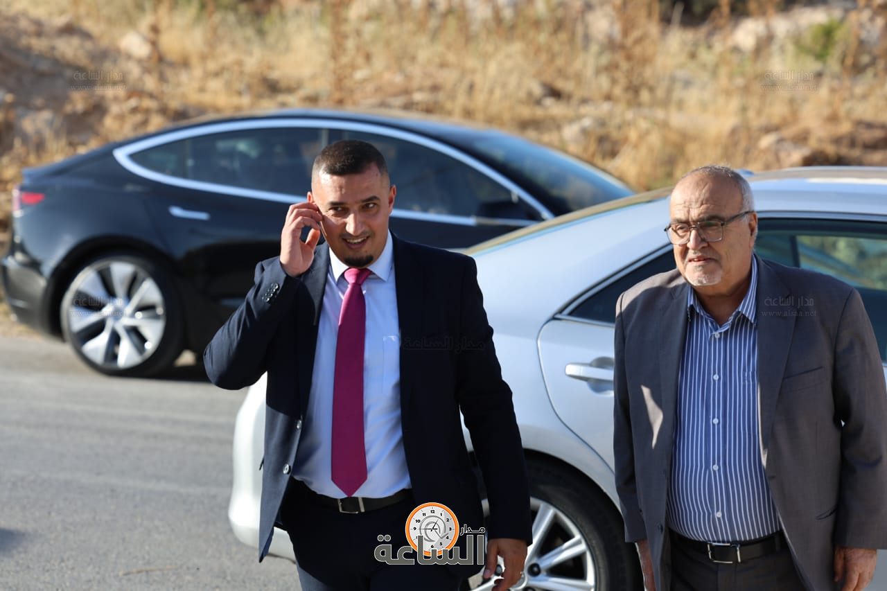 Madar Al-Saa Images 0.8519832874756097