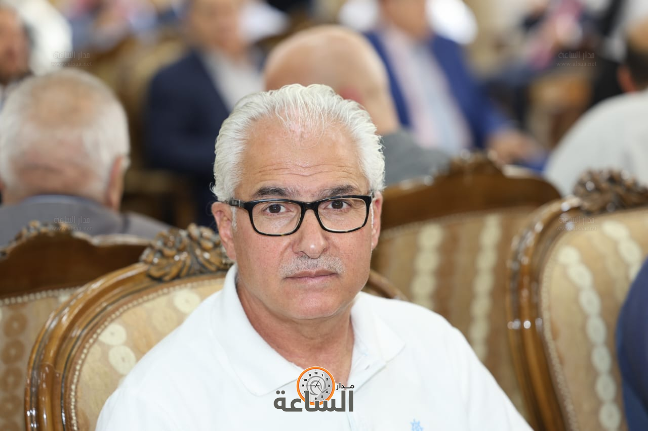 Madar Al-Saa Images 0.1442739670498967