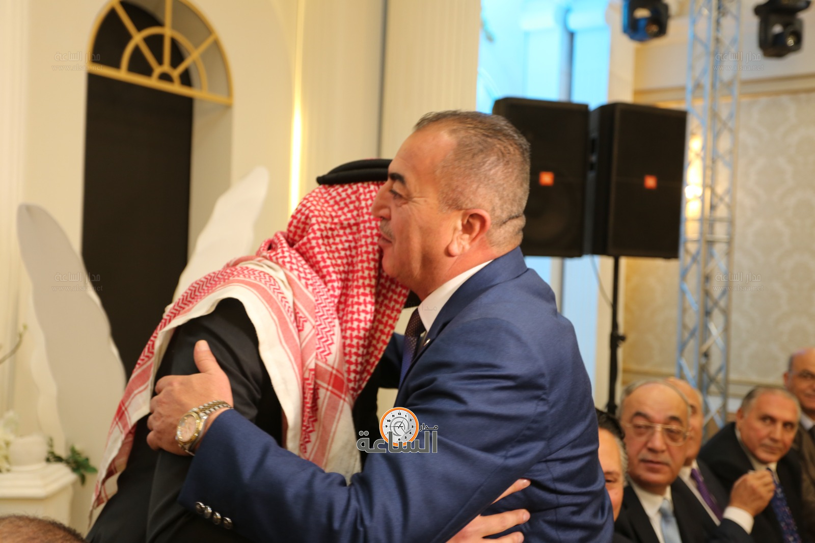 Madar Al-Saa Images 0.886488929888568