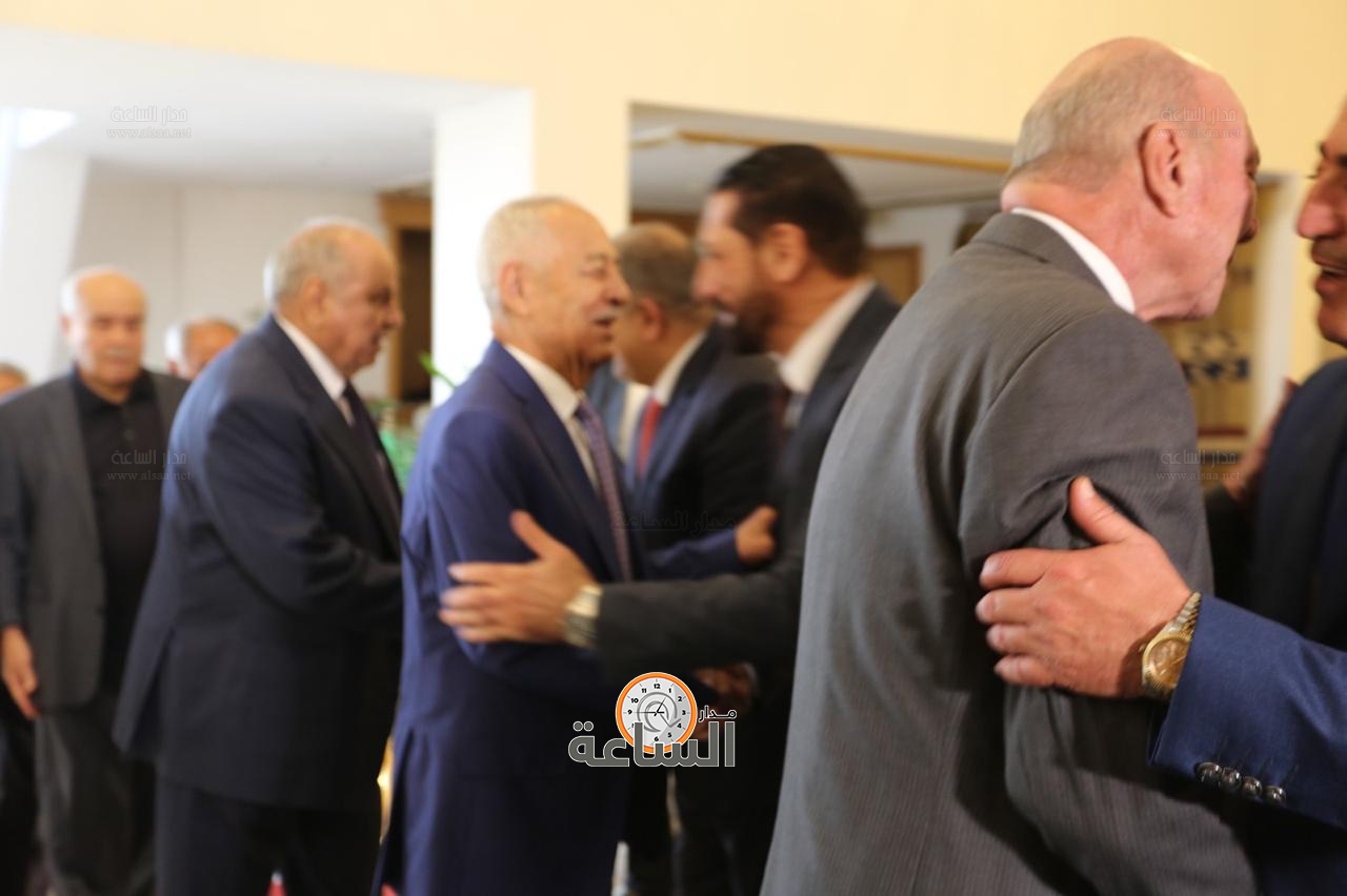 Madar Al-Saa Images 0.7052464592893627