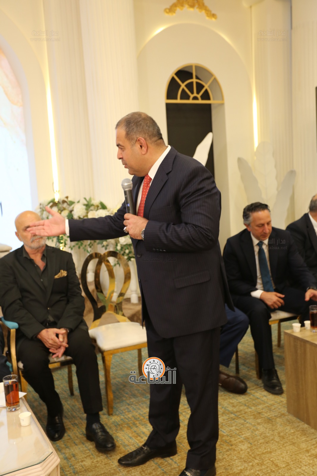 Madar Al-Saa Images 0.8980383685626727