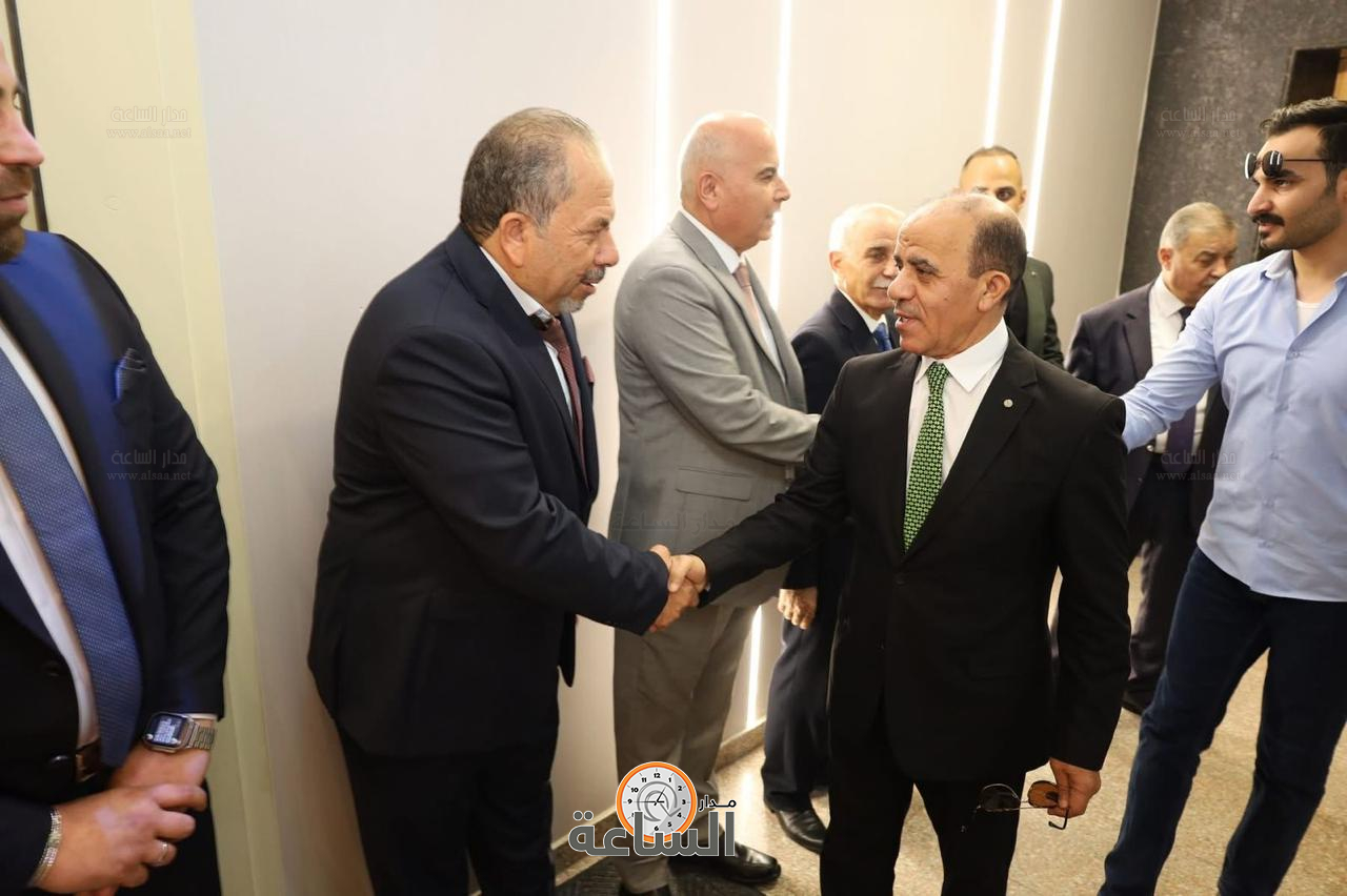 Madar Al-Saa Images 0.42185019466490203