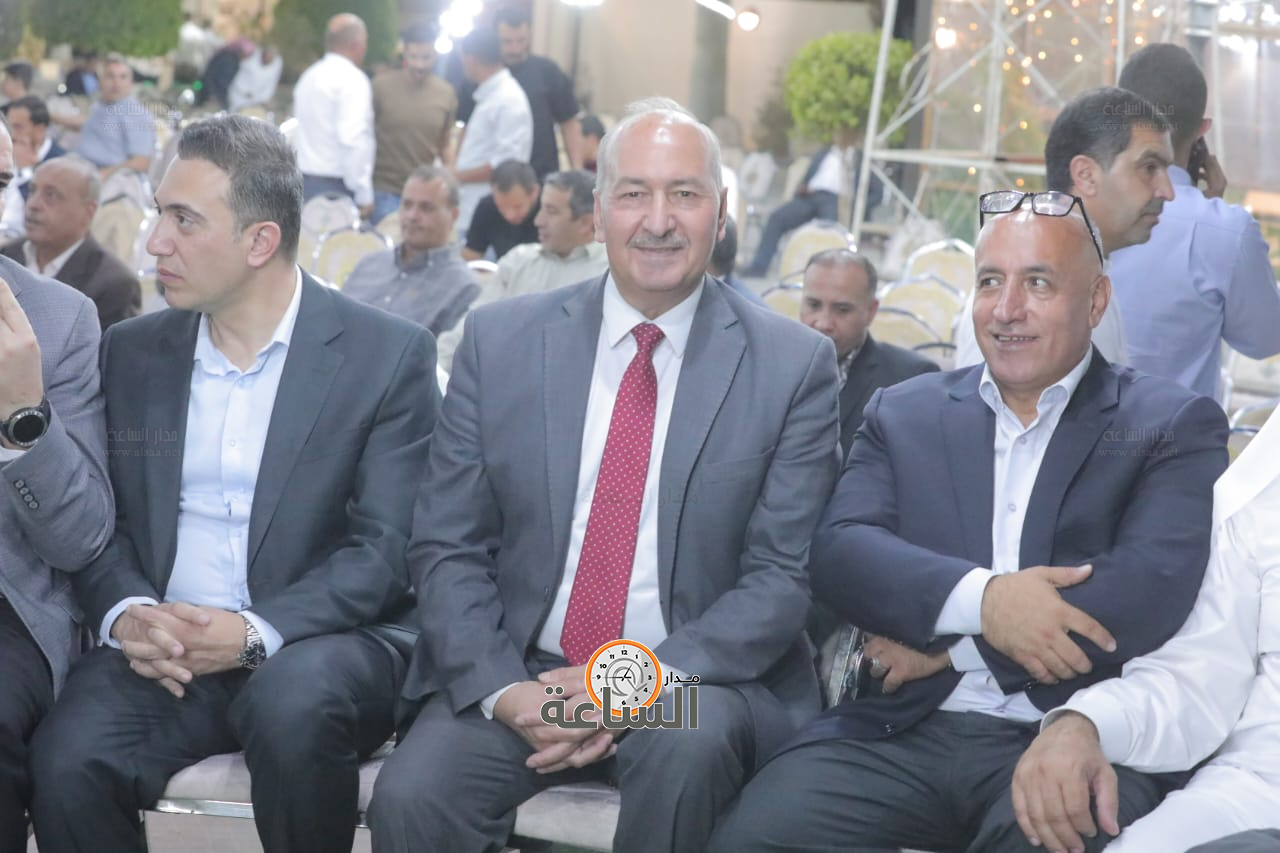 Madar Al-Saa Images 0.14393603642869945