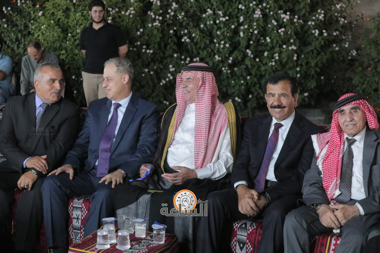 Madar Al-Saa Images 0.7345502357361556