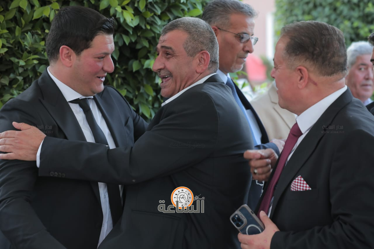 Madar Al-Saa Images 0.8834950474373819