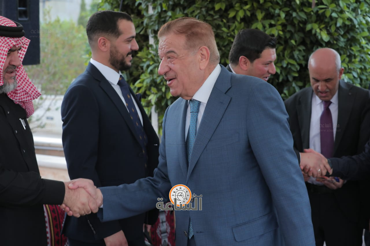 Madar Al-Saa Images 0.808518456495847