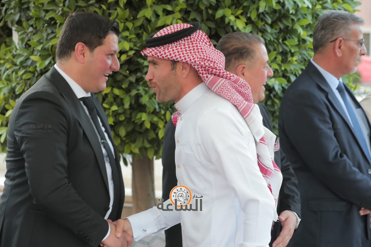 Madar Al-Saa Images 0.750017183655968