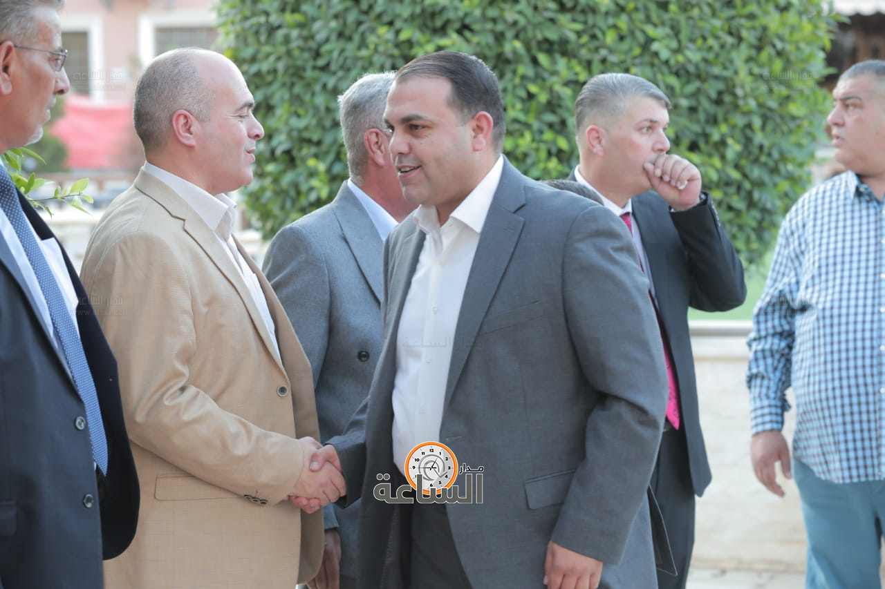 Madar Al-Saa Images 0.4235244521743413