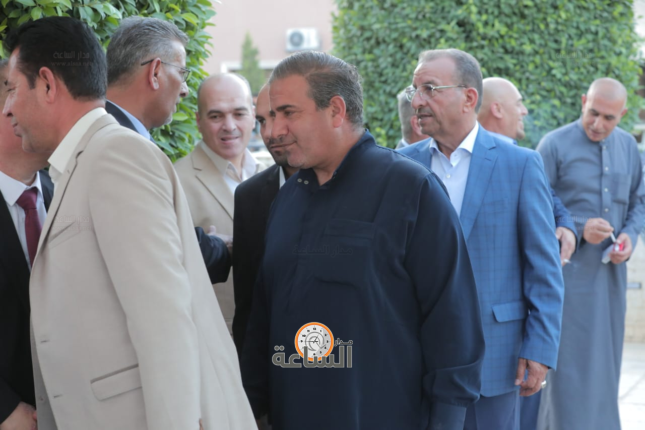 Madar Al-Saa Images 0.4814291533983568