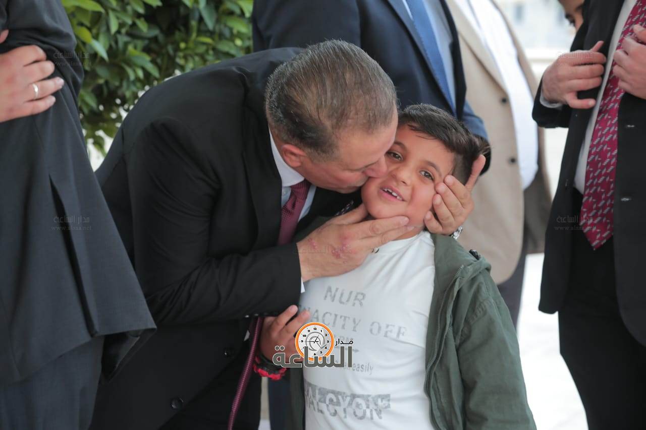 Madar Al-Saa Images 0.10575241128618218