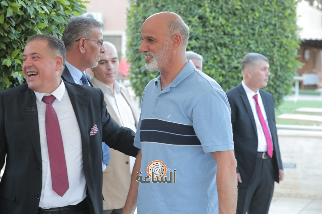 Madar Al-Saa Images 0.2919701077412705