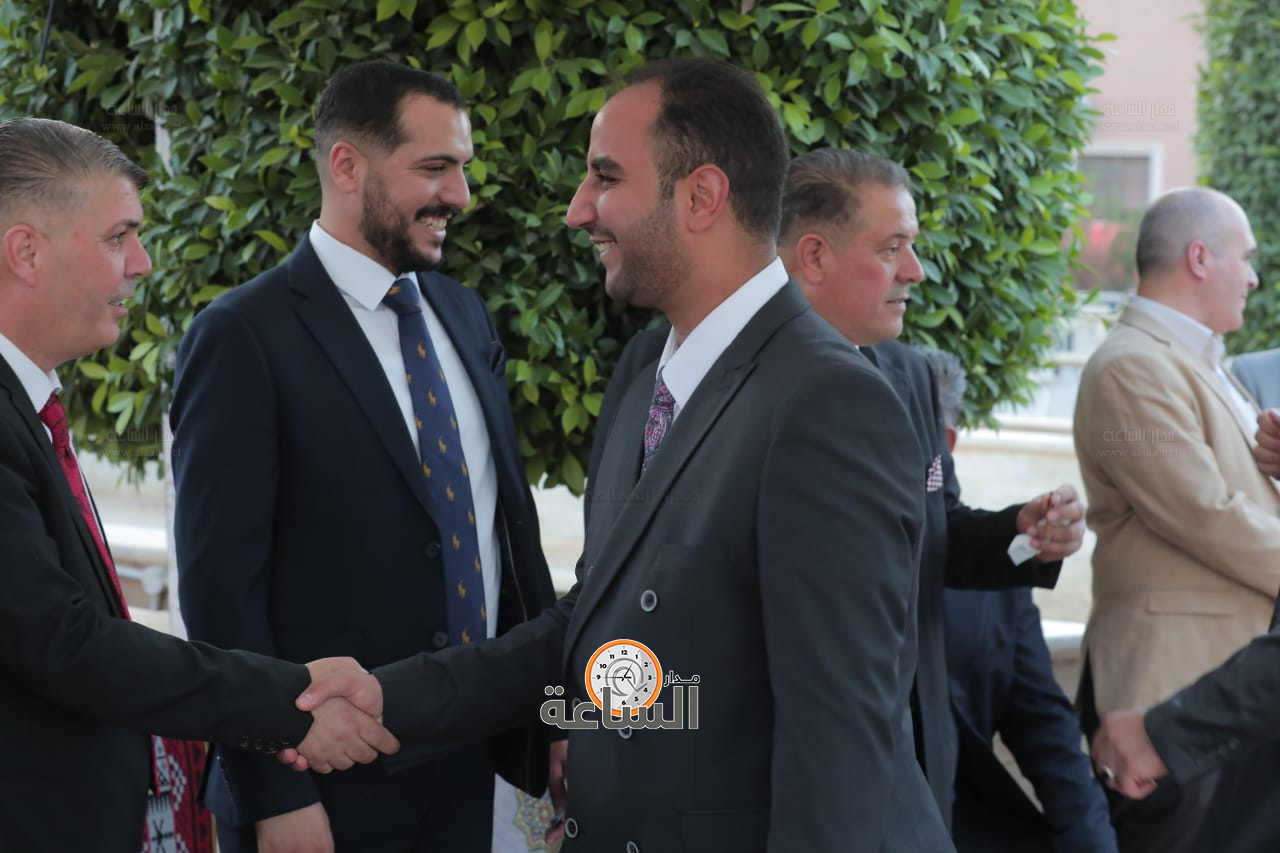 Madar Al-Saa Images 0.6452592326209121