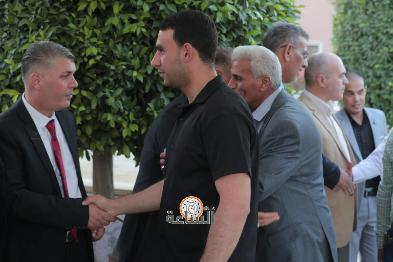 Madar Al-Saa Images 0.7120857257235447