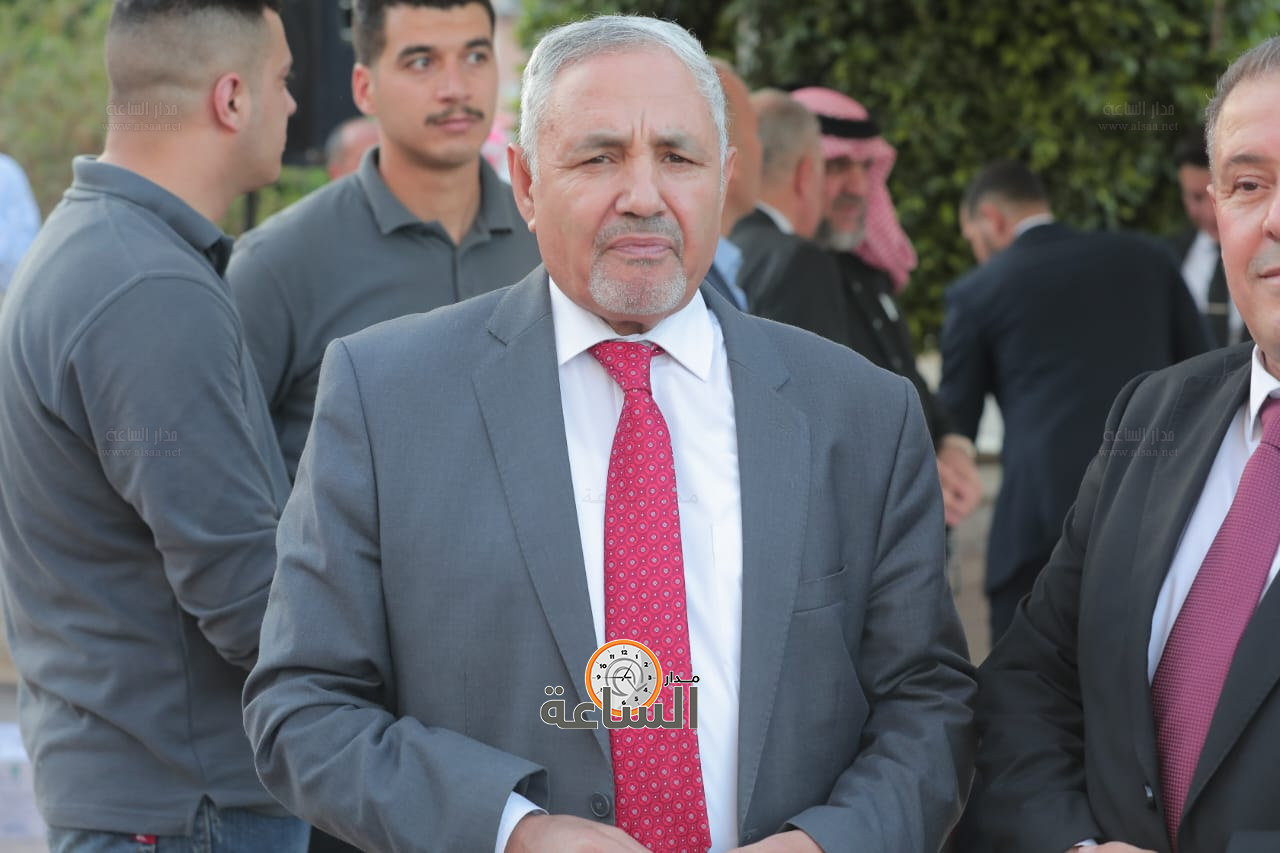 Madar Al-Saa Images 0.7628735631173122