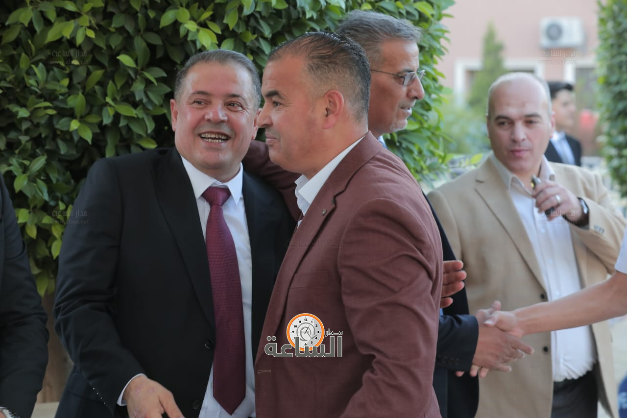 Madar Al-Saa Images 0.4832383007411105