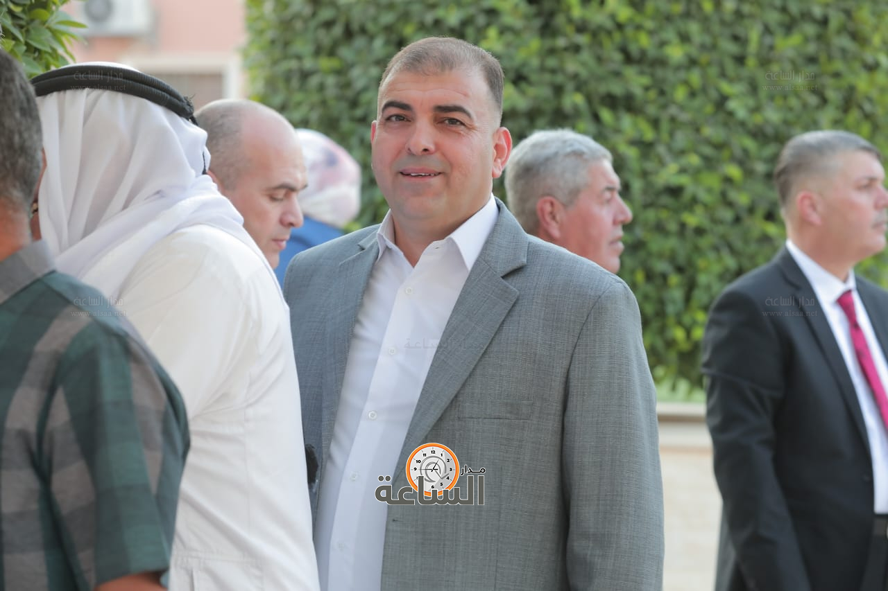 Madar Al-Saa Images 0.4840877443038769