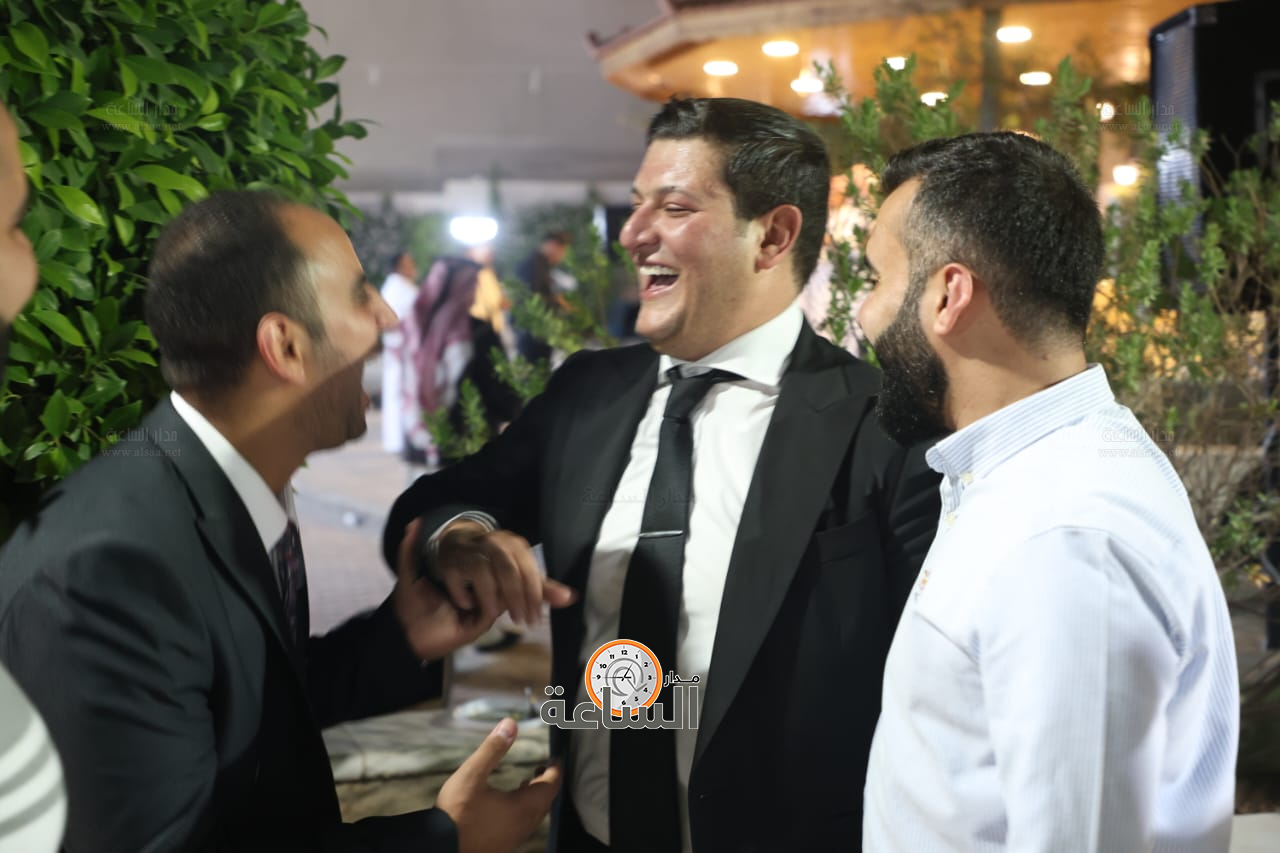 Madar Al-Saa Images 0.44228094341335034