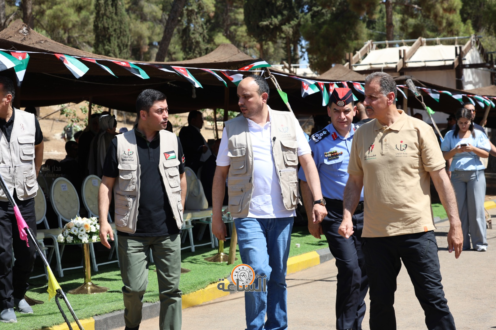 Madar Al-Saa Images 0.16838715624182388