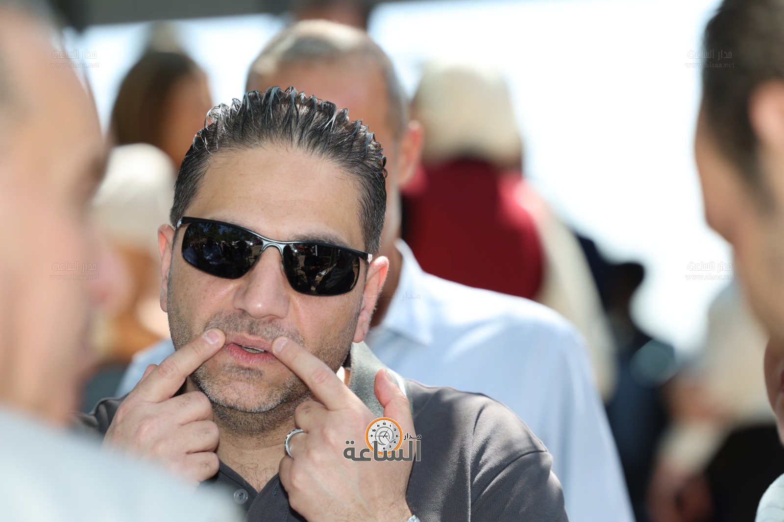 Madar Al-Saa Images 0.8844851311723941