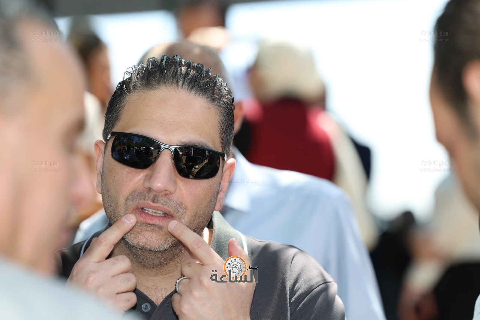 Madar Al-Saa Images 0.7428663633197193