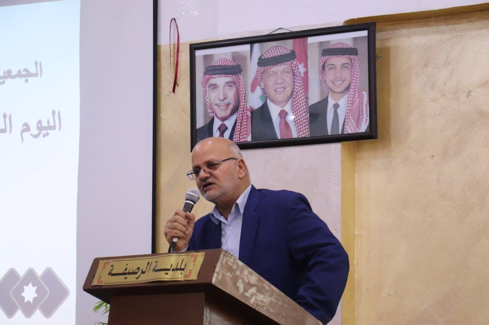 Madar Al-Saa Images 0.2817021307869826